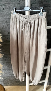 Curvy Musselinhose (52/58)