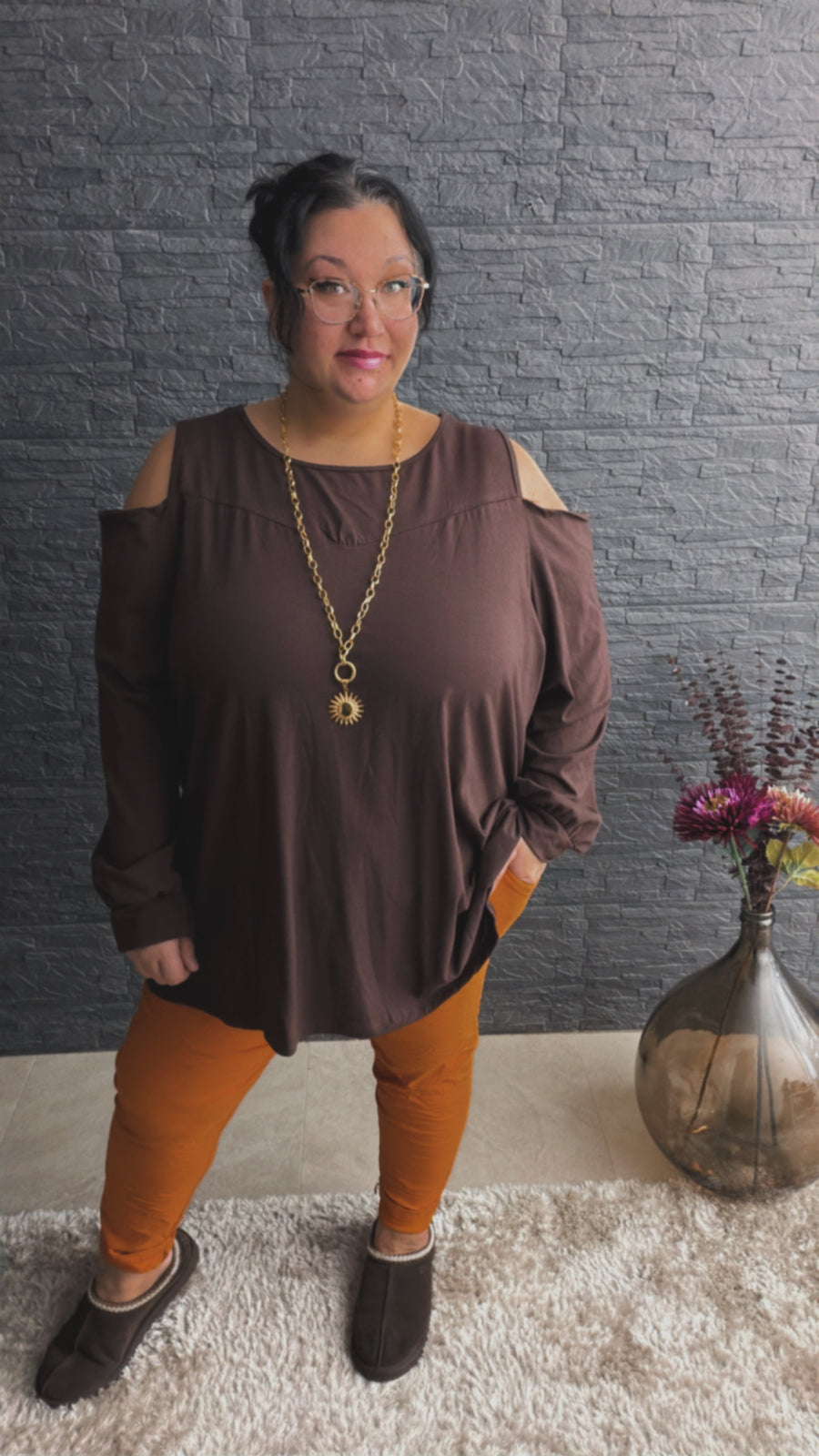 Cutout-Shirt Lucy (54/58)