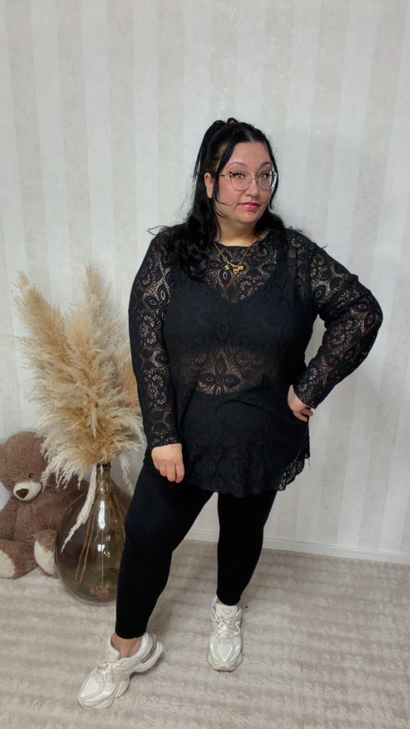 Spitzen-Longsleeve  Mystique (52/56)