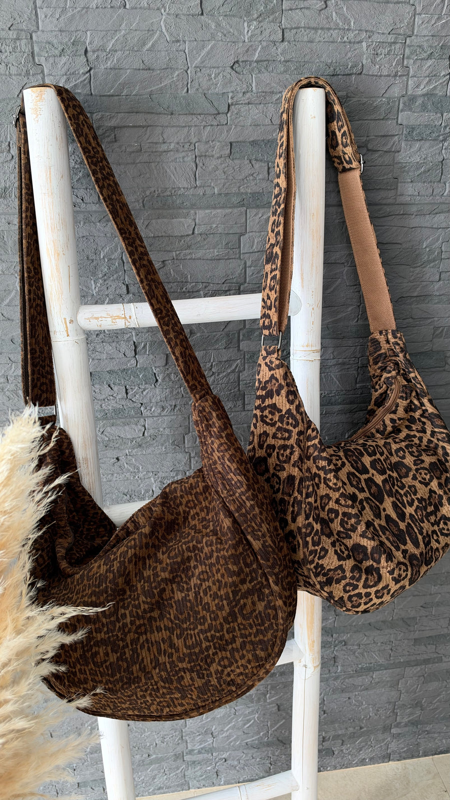 Nyra - Leo Crossbag