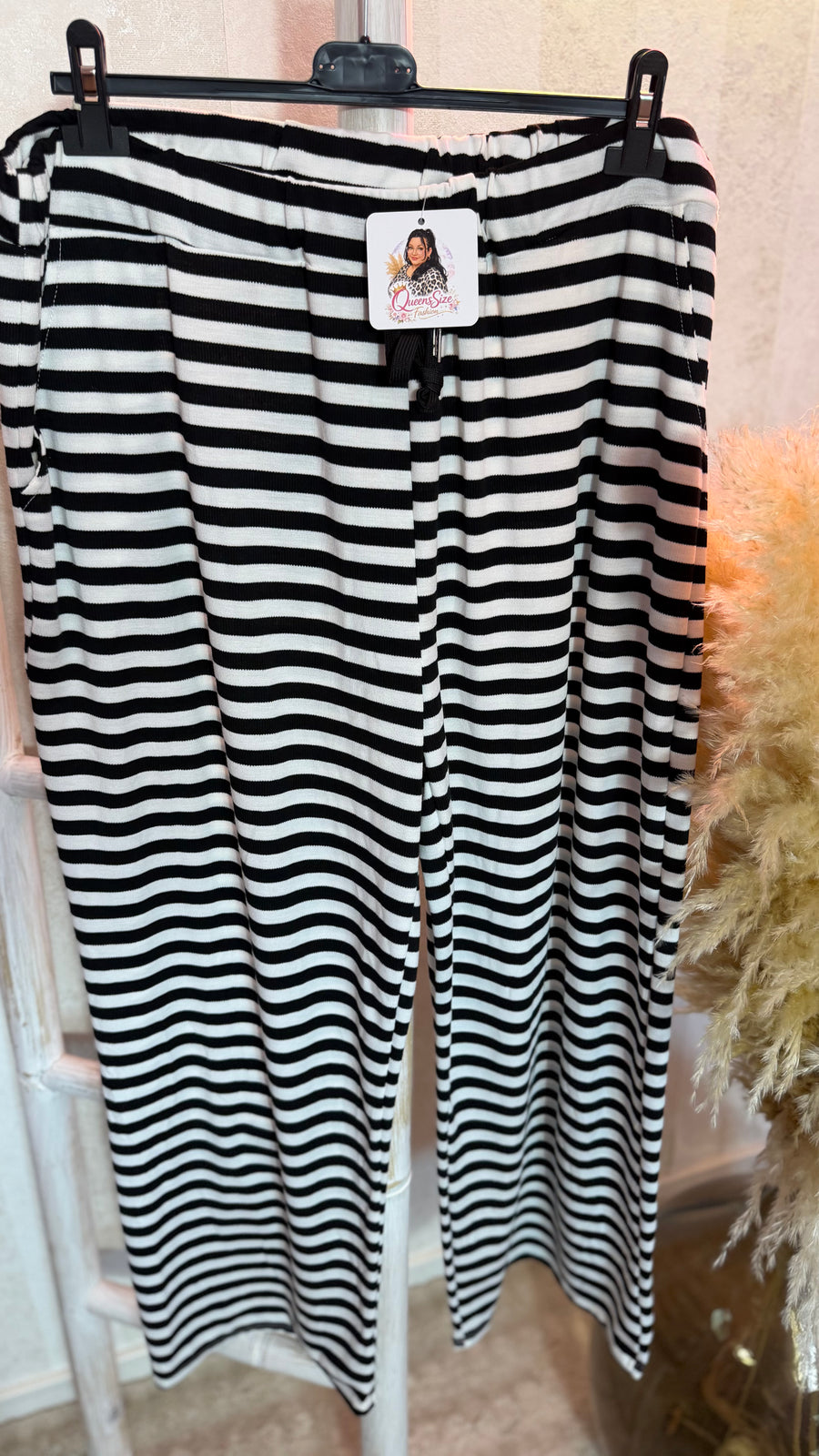 Curvy Ringelhose (52/56)