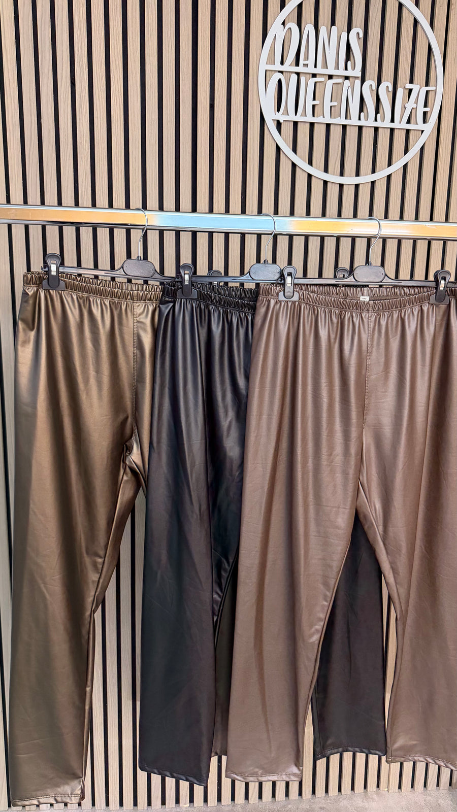 Kunstlederhose Noir Glow (48/54)