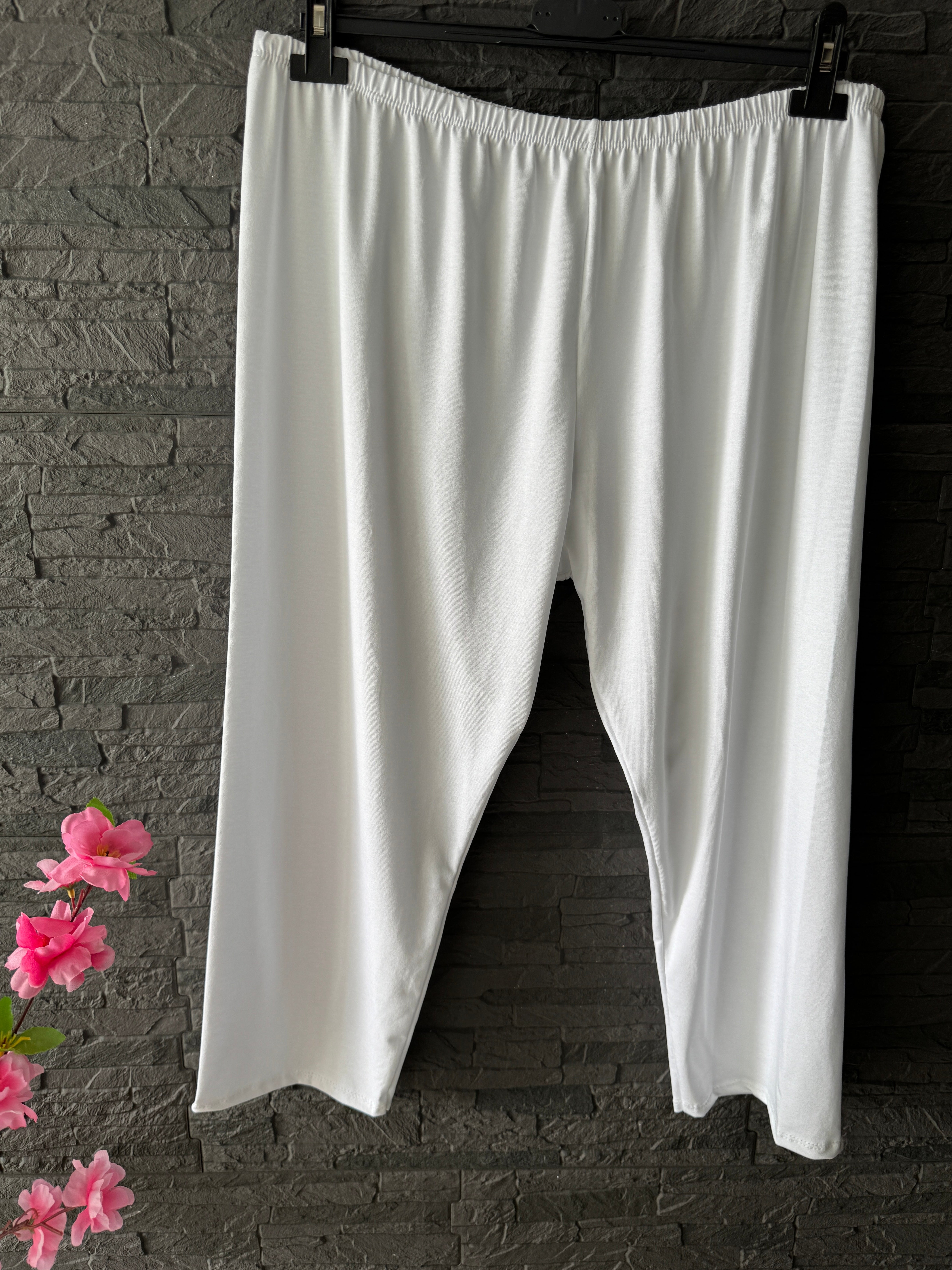 Capri Leggings (52/58)
