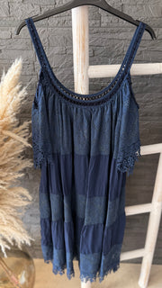Kleidchen Zela (48/56)