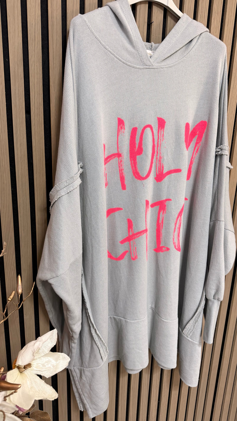 HOLY CHIC – Oversized Sweatshirt