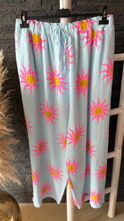 Curvy Musselinhose Sunny (48/56)