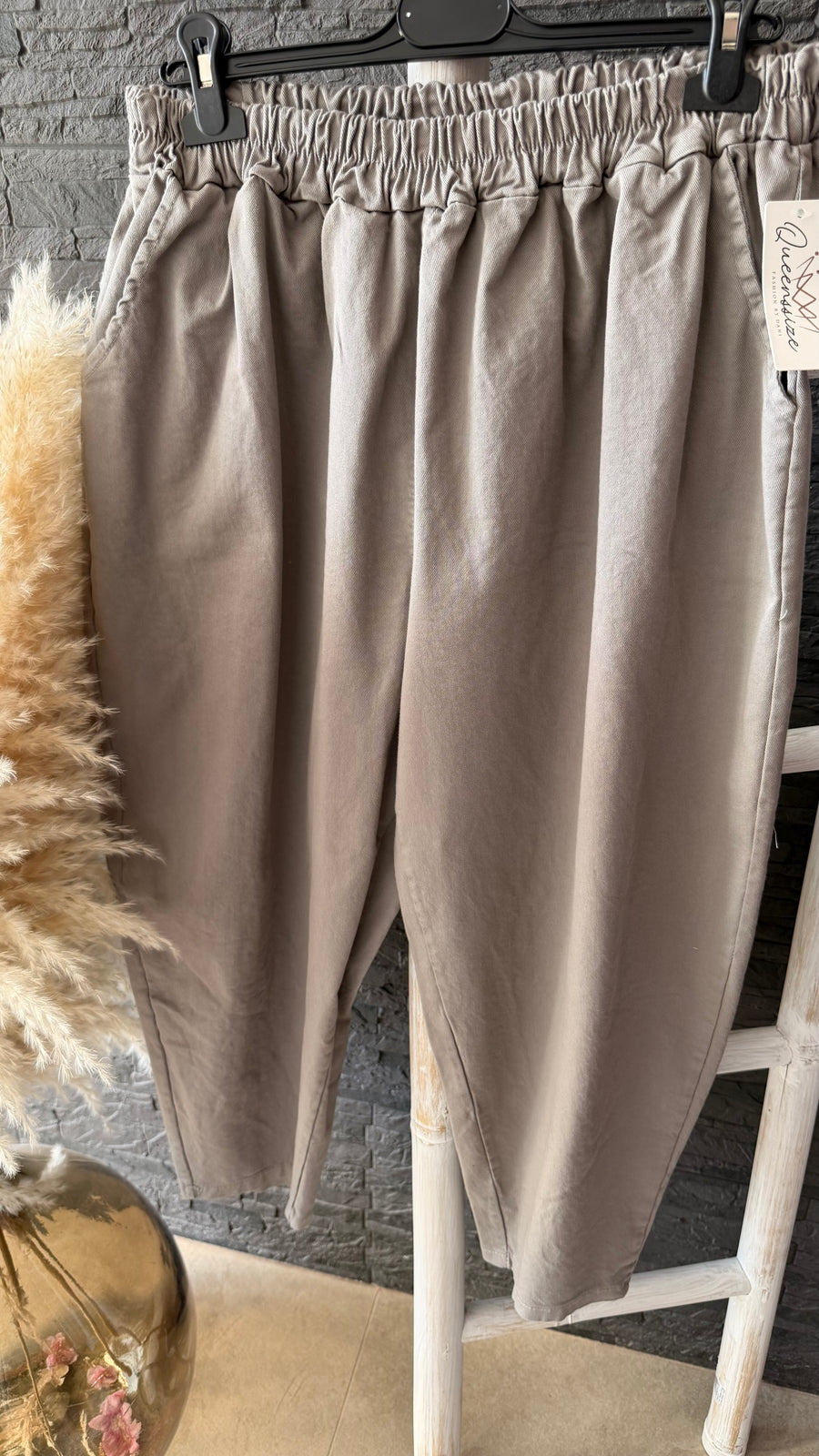 Curvy Barrel Jeans (52/56)