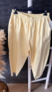 Curvy Barrel Jeans (52/56)
