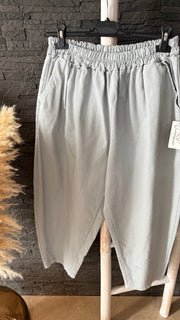 Curvy Barrel Jeans