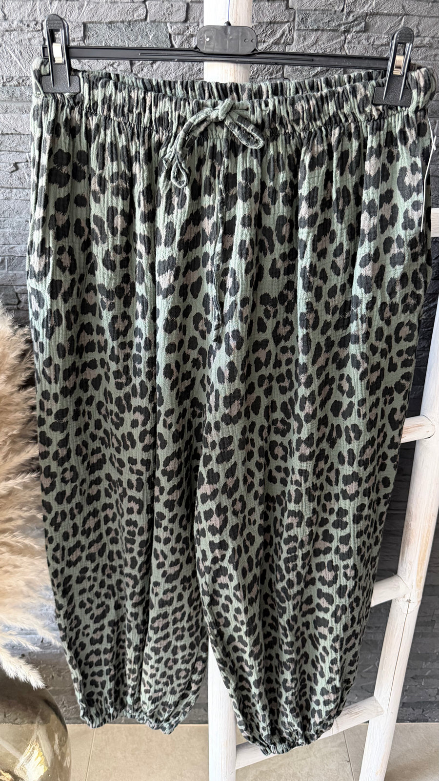 Curvy Musselinhose LEO 48/56