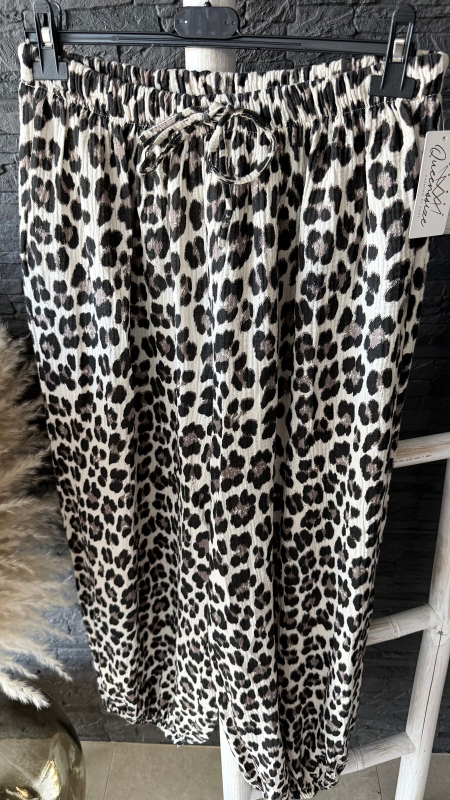 Curvy Musselinhose LEO 48/56