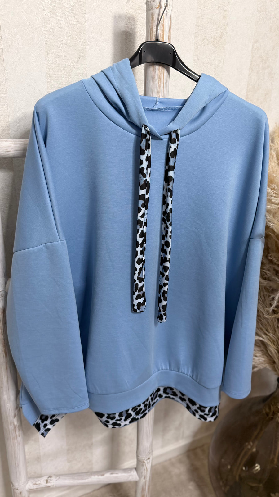 Hoodie Sweatshirt Leo (52/58)