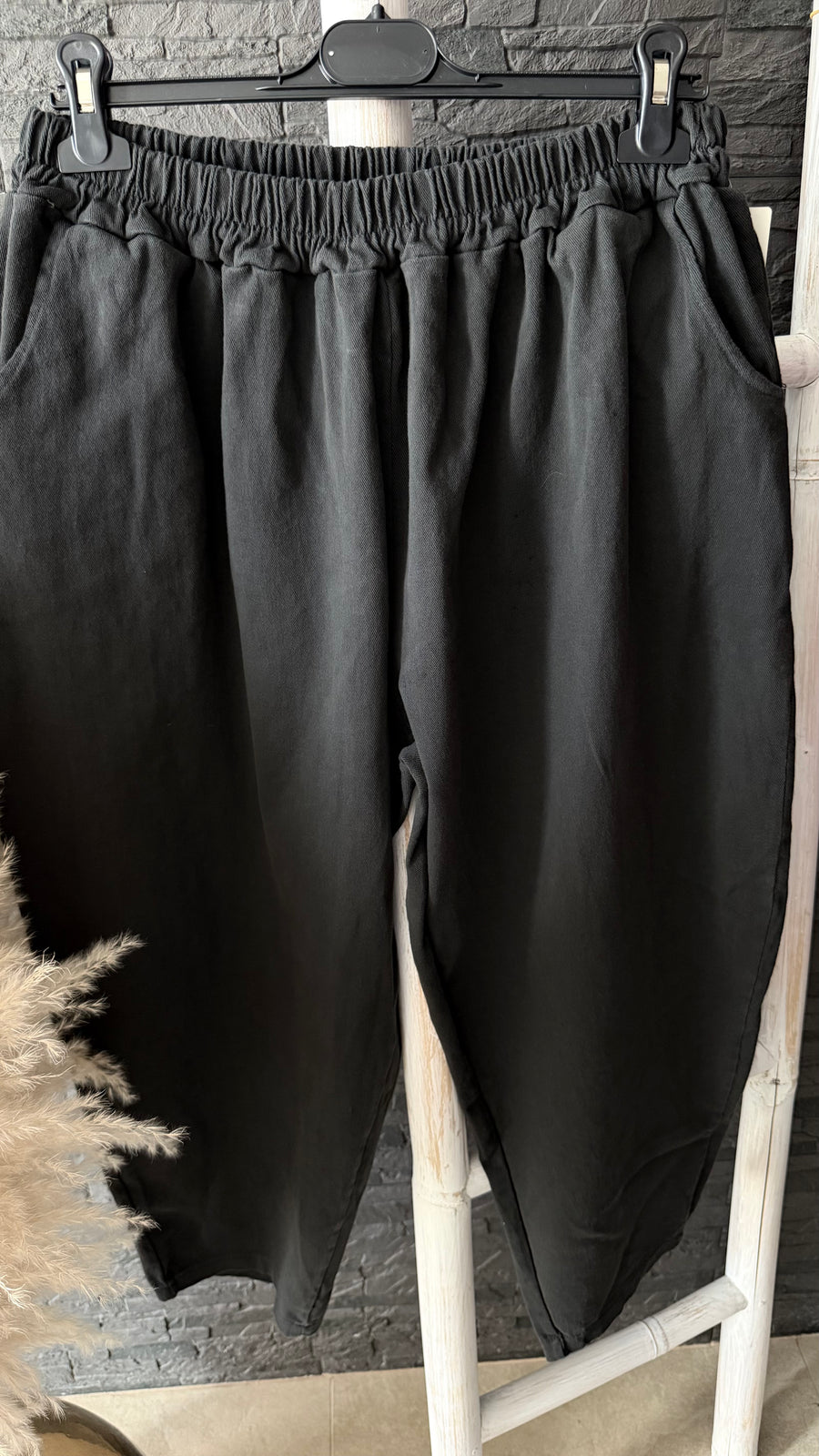 Curvy Barrel Jeans