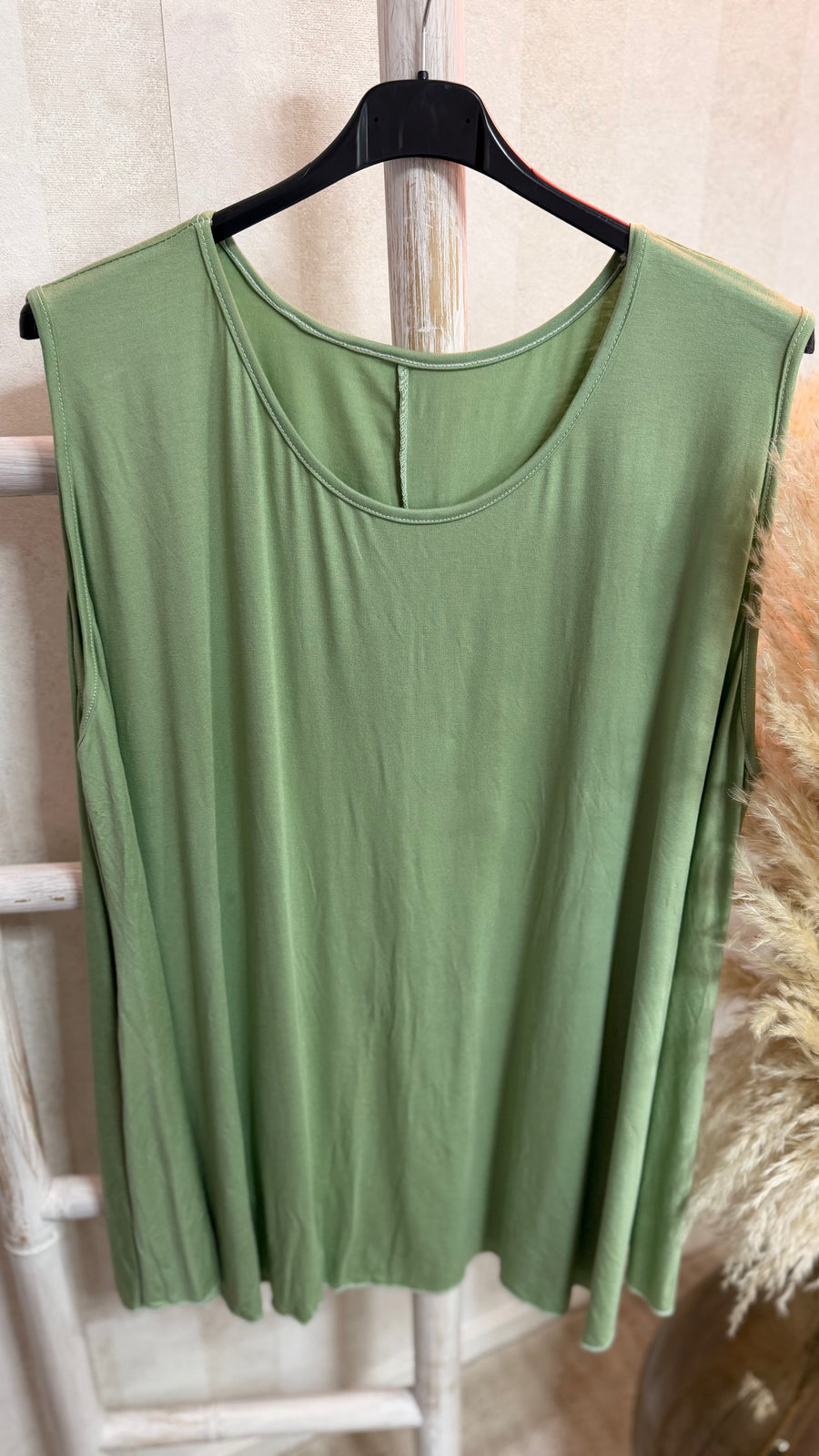 Curvy Top Jenny (52/58)