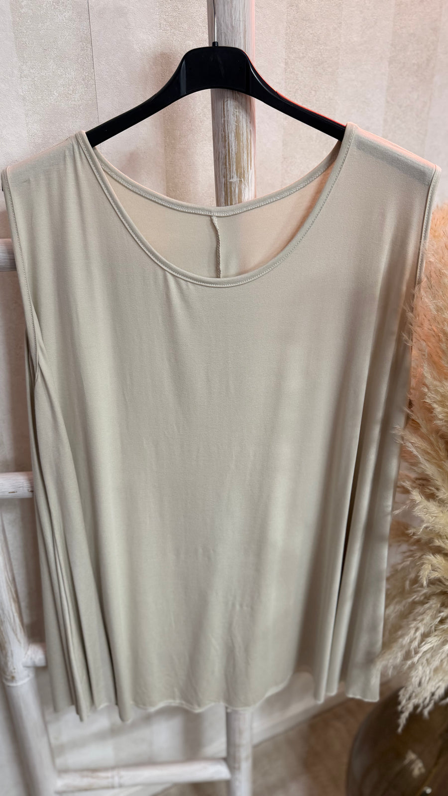 Curvy Top Jenny (52/58)