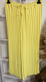 Curvy Plissee Hose (46/56)