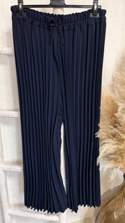 Curvy Plissee Hose (46/56)