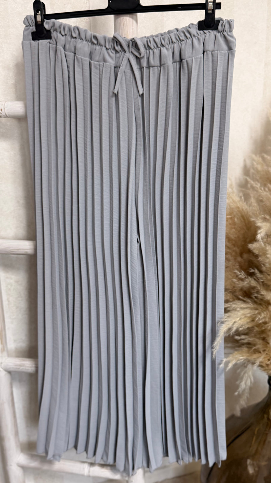 Curvy Plissee Hose (46/56)