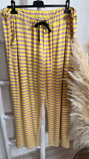 Curvy Ringel Hose (52/56)