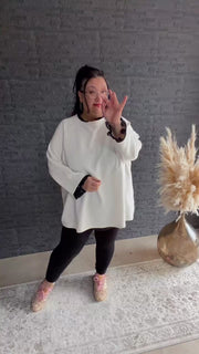 NOELIA- Rüschen Pullover 54/58